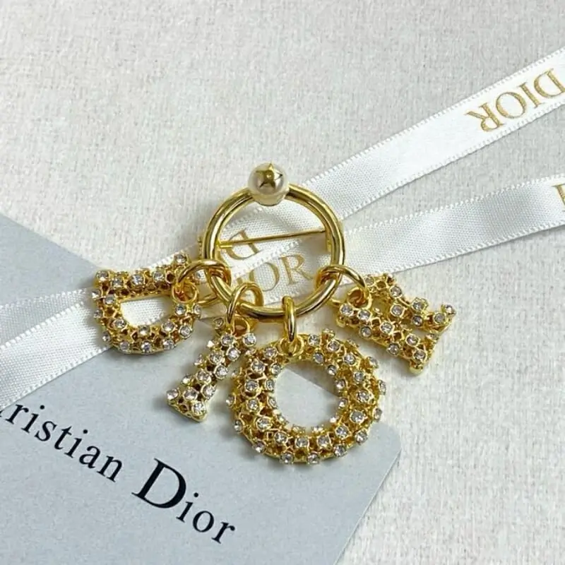 christian dior brooches pour femme s_122a7363